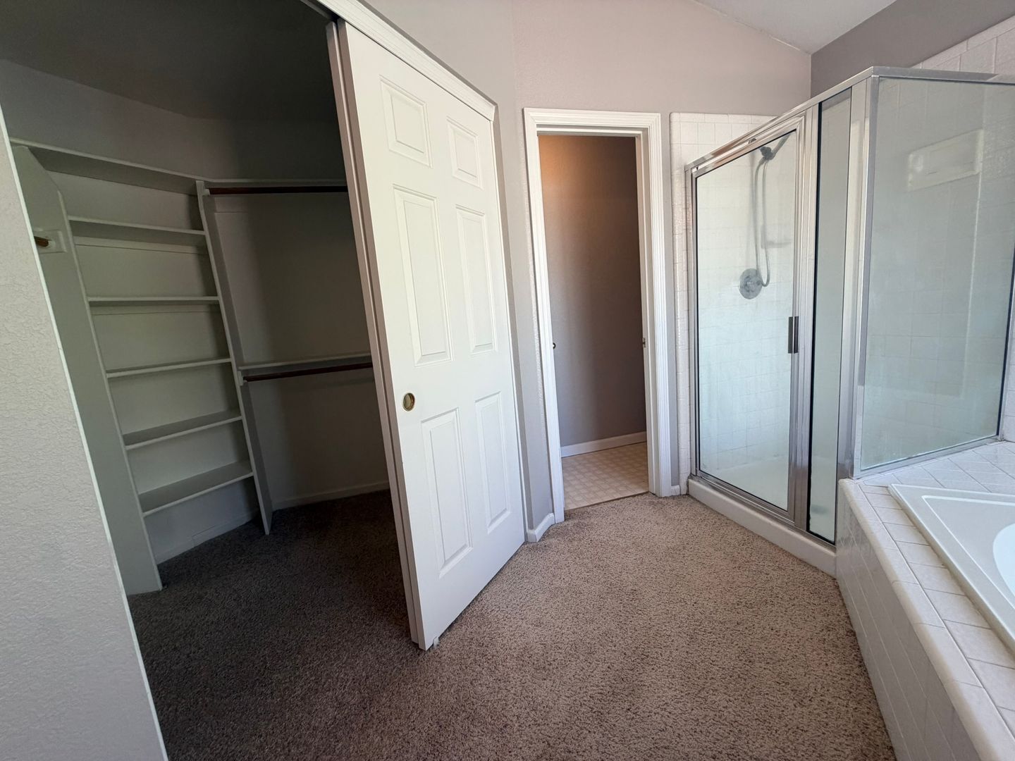 8420 Oak Flat Way  - Antelope - California - 4 bed, 3 bath rental property