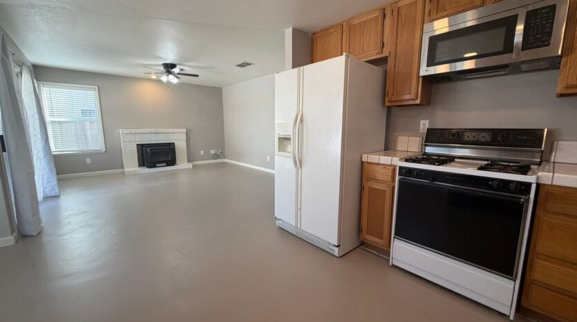 8420 Oak Flat Way  - Antelope - California - 4 bed, 3 bath rental property