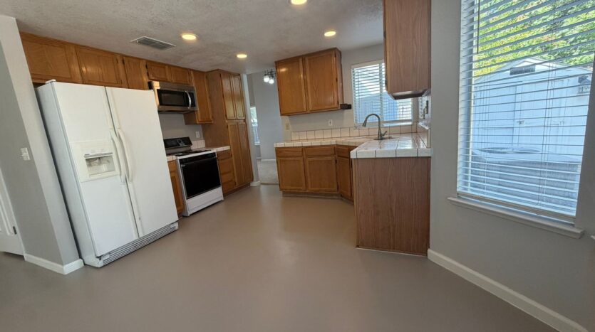 8420 Oak Flat Way  - Antelope - California - 4 bed, 3 bath rental property