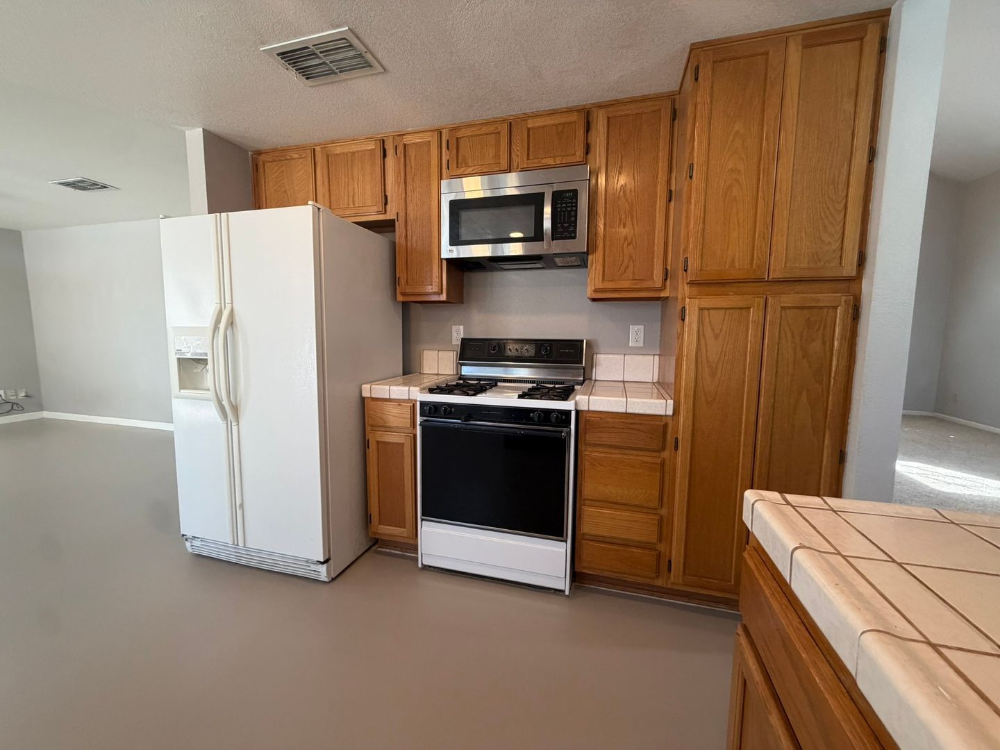 8420 Oak Flat Way  - Antelope - California - 4 bed, 3 bath rental property