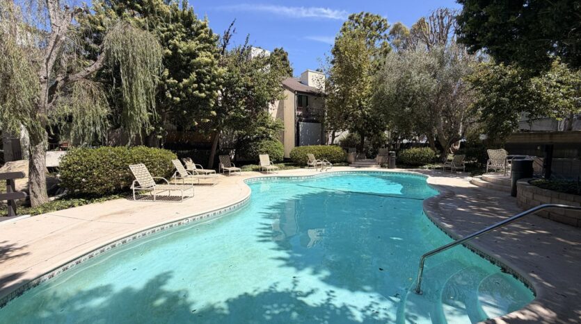 8707 Falmouth Ave Unit 304 - Los Angeles - California - 1 bed, 1 bath rental property