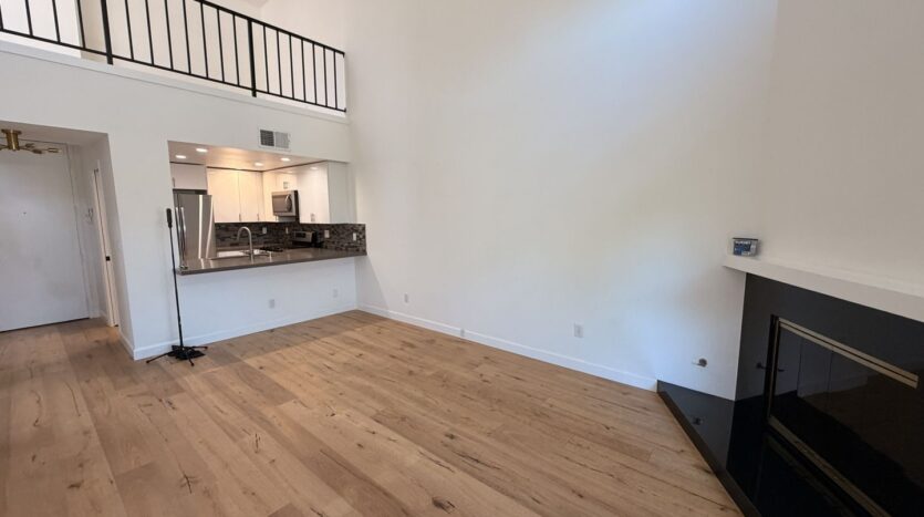 8707 Falmouth Ave Unit 304 - Los Angeles - California - 1 bed, 1 bath rental property