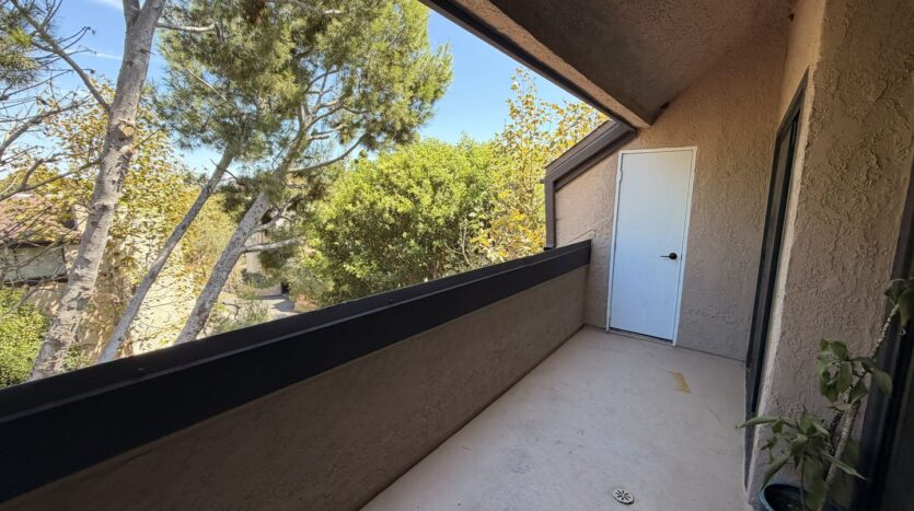 8707 Falmouth Ave Unit 304 - Los Angeles - California - 1 bed, 1 bath rental property