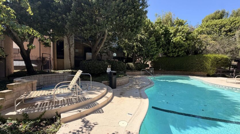 8707 Falmouth Ave Unit 304 - Los Angeles - California - 1 bed, 1 bath rental property