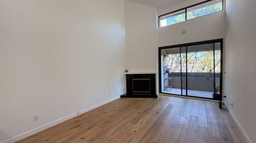 8707 Falmouth Ave Unit 304 - Los Angeles - California - 1 bed, 1 bath rental property