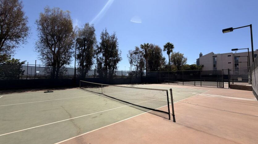8707 Falmouth Ave Unit 304 - Los Angeles - California - 1 bed, 1 bath rental property
