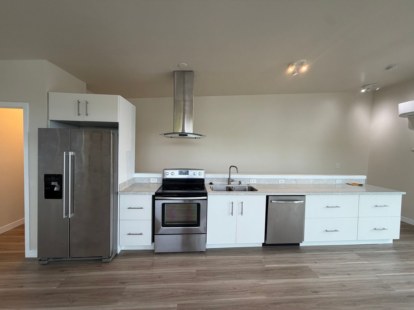 913 915 S J St  - Tacoma - Washington - 2 bed, 2 bath rental property