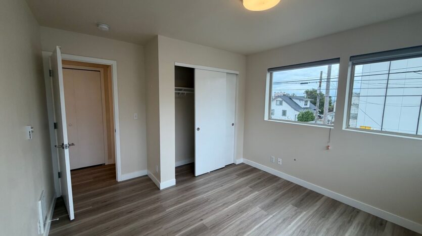 913 915 S J St  - Tacoma - Washington - 2 bed, 2 bath rental property
