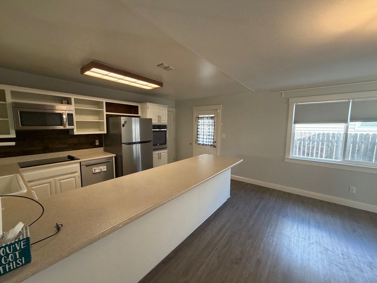 9152 Condesa Dr - Sacramento - California - 3 bed, 2 bath rental property