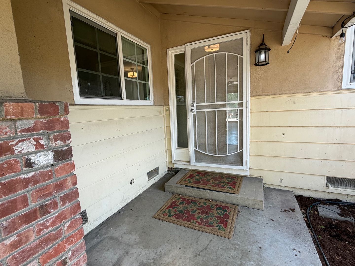 9152 Condesa Dr - Sacramento - California - 3 bed, 2 bath rental property