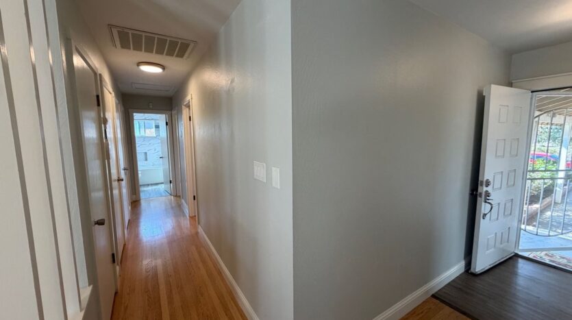 9152 Condesa Dr - Sacramento - California - 3 bed, 2 bath rental property