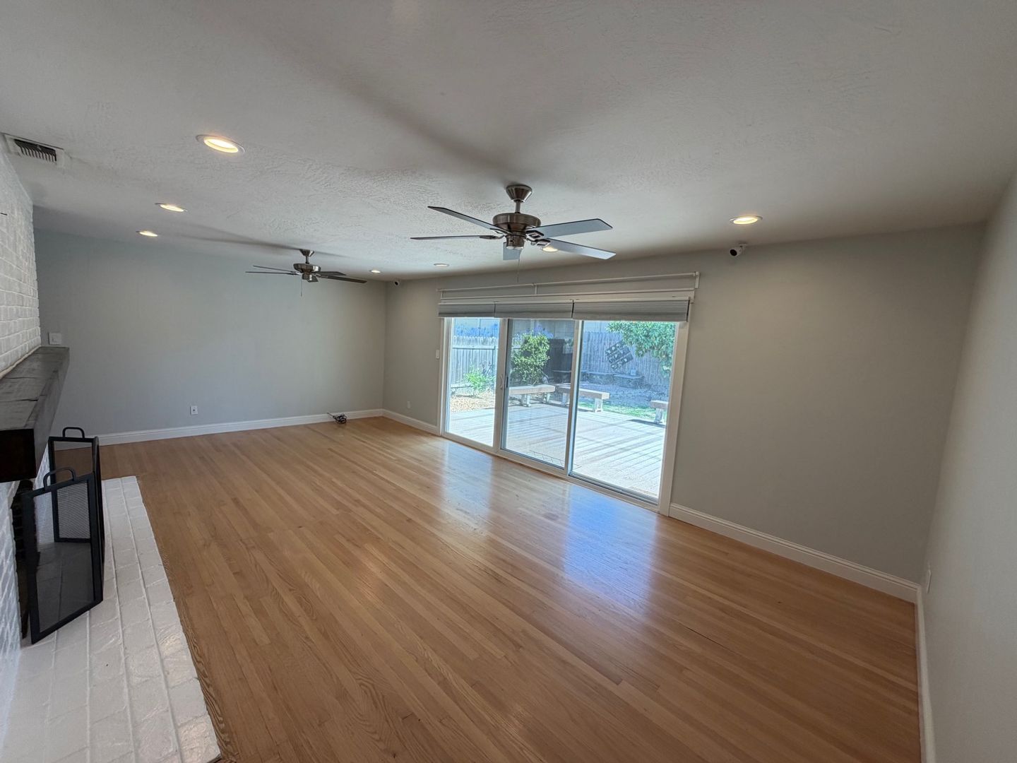 9152 Condesa Dr - Sacramento - California - 3 bed, 2 bath rental property
