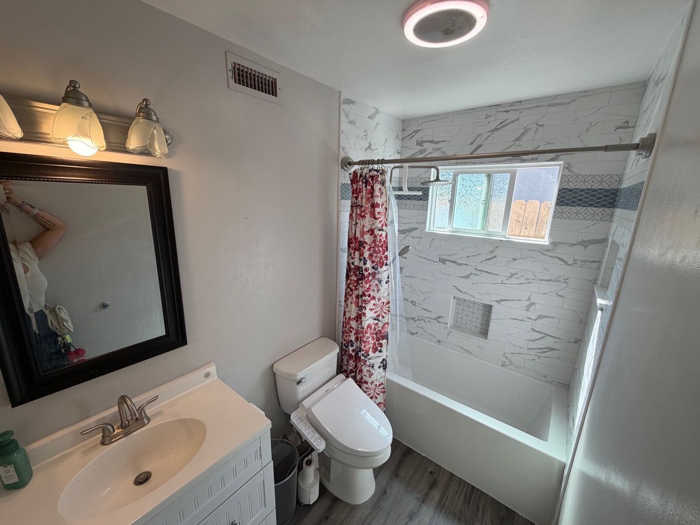 9152 Condesa Dr - Sacramento - California - 3 bed, 2 bath rental property