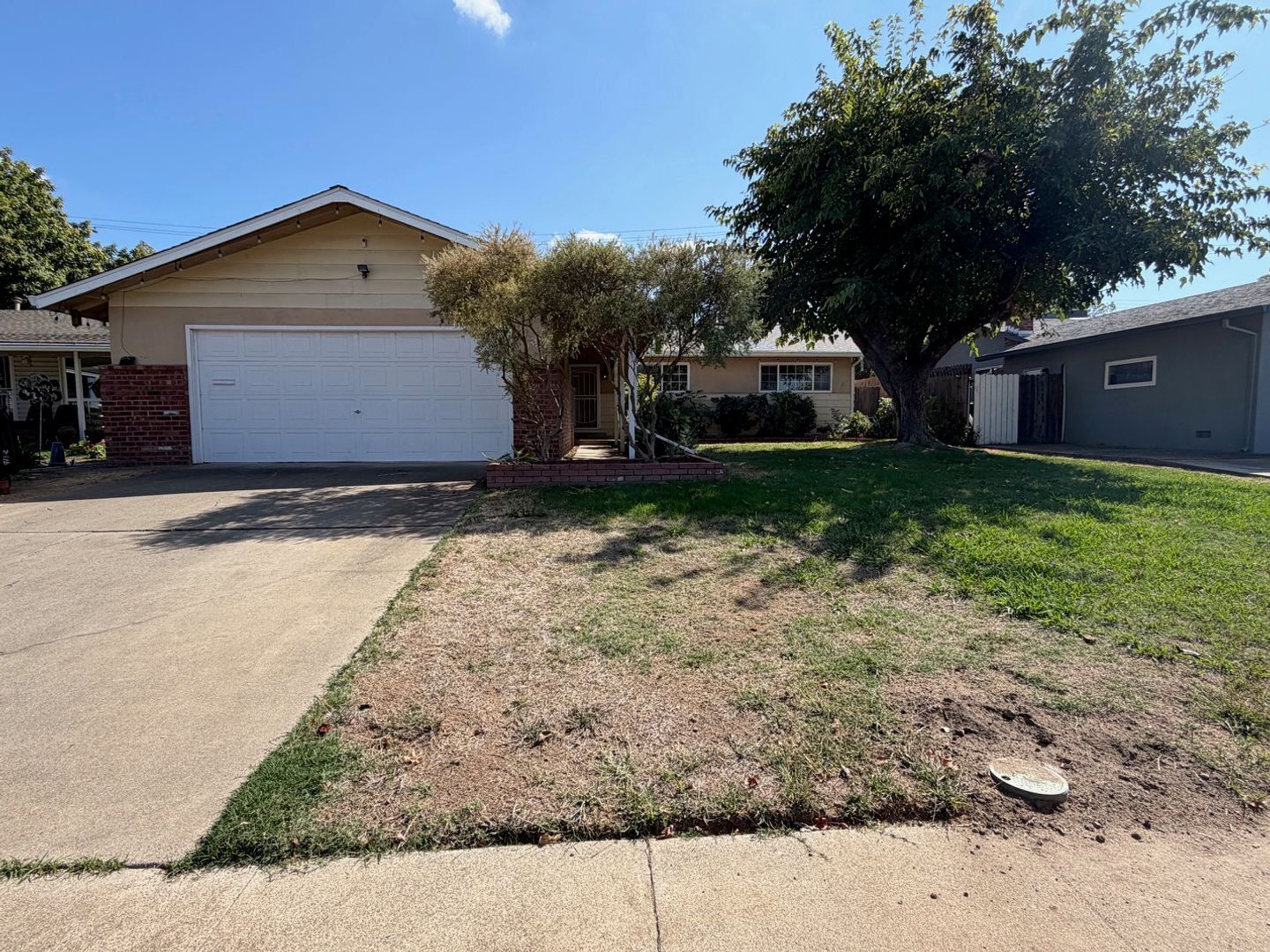 9152 Condesa Dr - Sacramento - California - 3 bed, 2 bath rental property