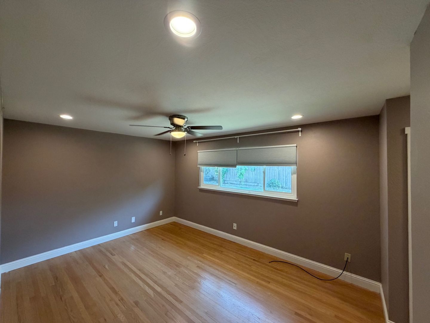 9152 Condesa Dr - Sacramento - California - 3 bed, 2 bath rental property