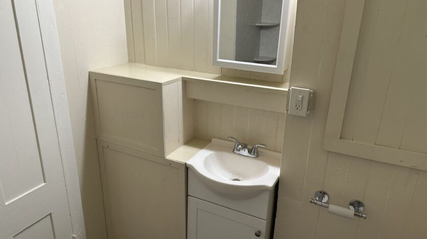 925-A Virginia Street - Vallejo - California - 1 bed, 1 bath rental property