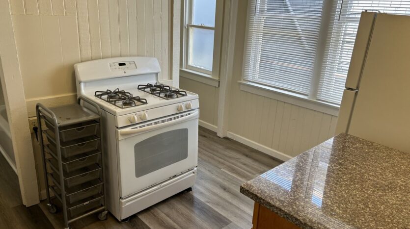 925-A Virginia Street - Vallejo - California - 1 bed, 1 bath rental property