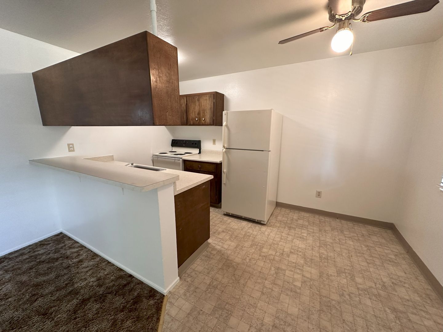 930 Paiute Lane - #16 - Susanville - California - 2 bed, 1 bath rental property