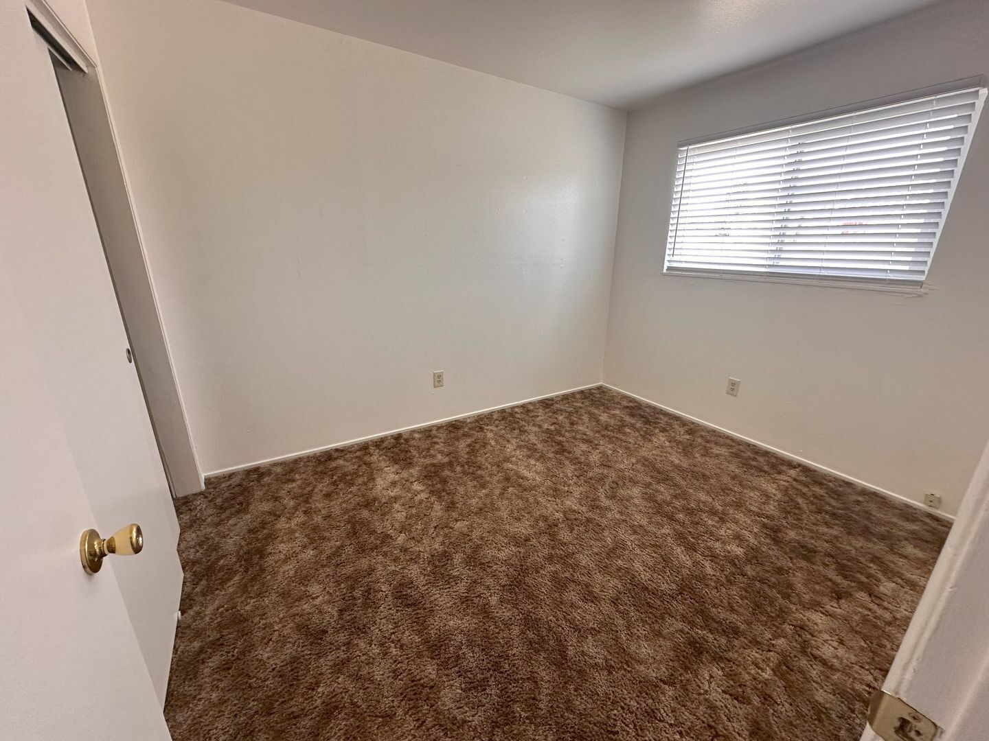 930 Paiute Lane - #16 - Susanville - California - 2 bed, 1 bath rental property