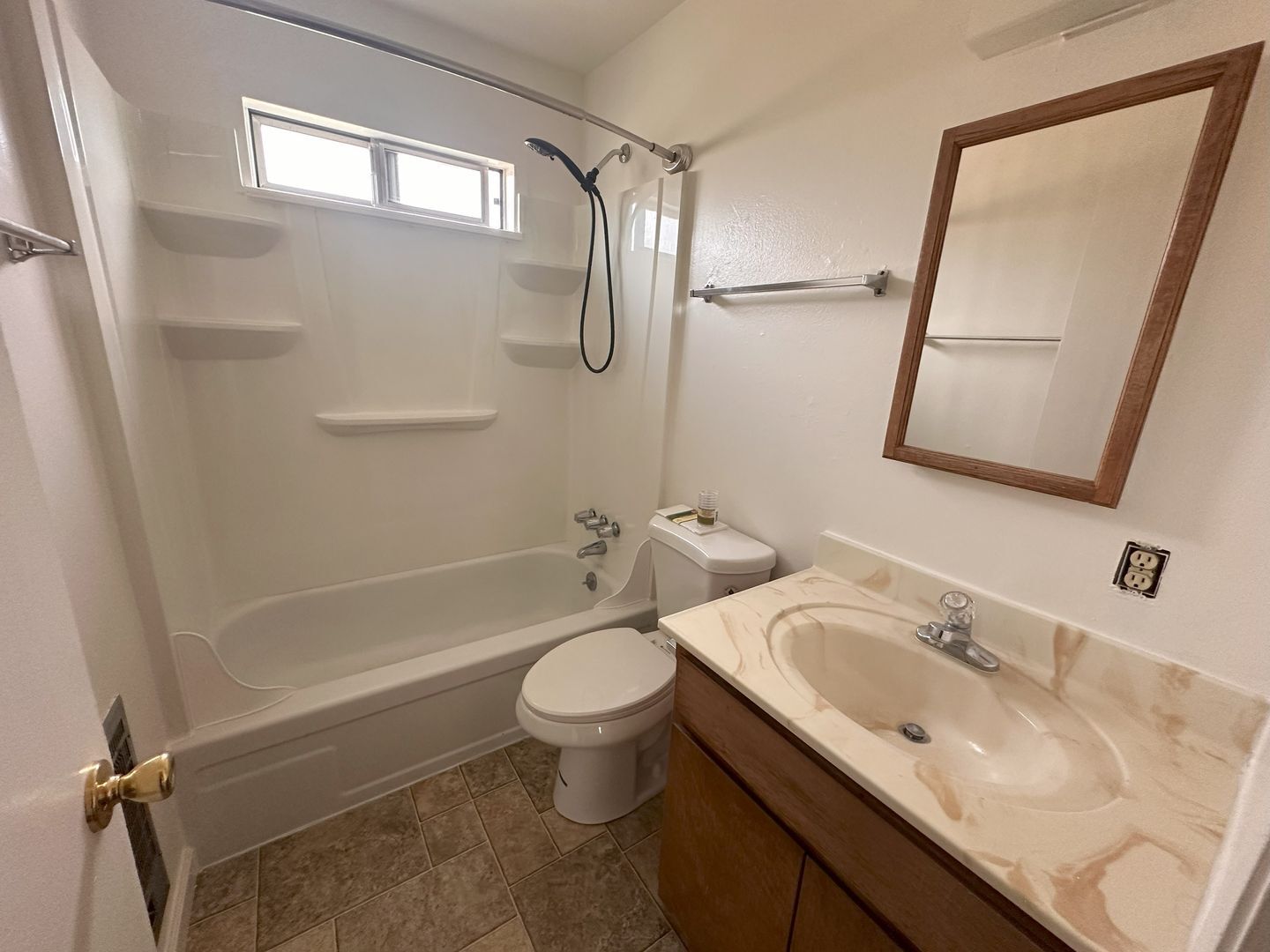 930 Paiute Lane - #16 - Susanville - California - 2 bed, 1 bath rental property