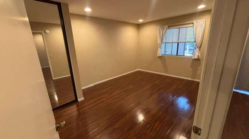 951 Fulton Ave  Unit 531 - Sacramento - California - 1 bed, 1 bath rental property
