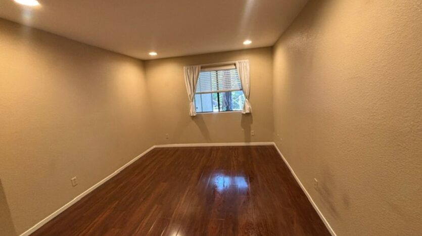 951 Fulton Ave  Unit 531 - Sacramento - California - 1 bed, 1 bath rental property