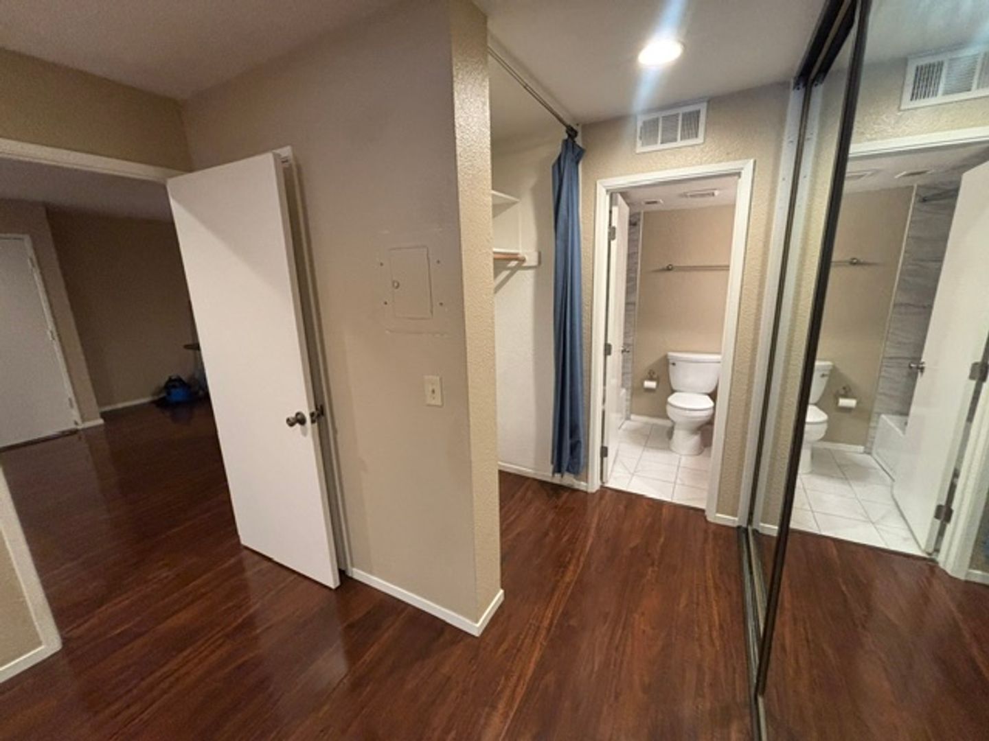 951 Fulton Ave  Unit 531 - Sacramento - California - 1 bed, 1 bath rental property