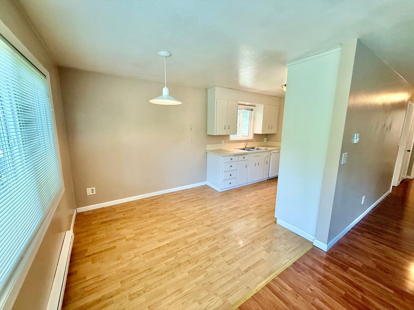 9542 8th Ave NW - Seattle - Washington - 2 bed, 1 bath rental property
