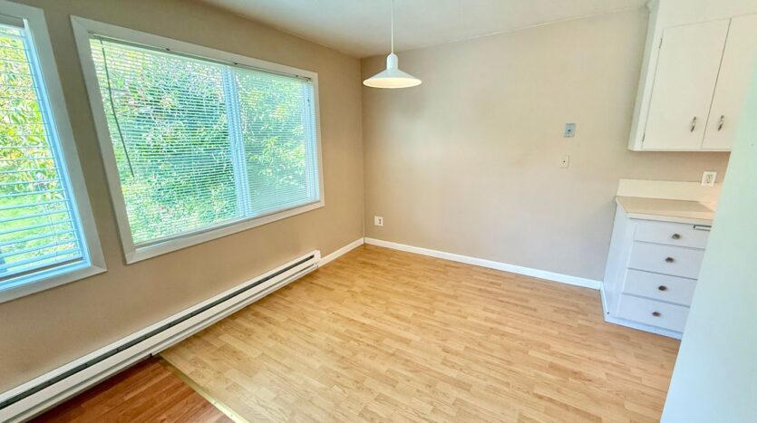 9542 8th Ave NW - Seattle - Washington - 2 bed, 1 bath rental property