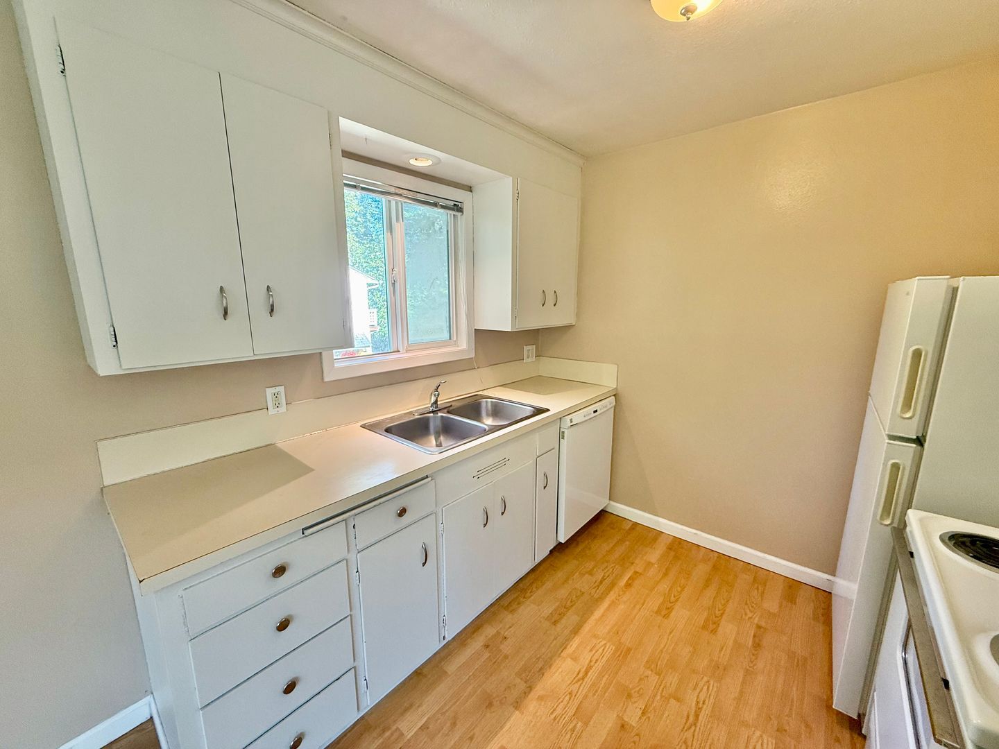 9542 8th Ave NW - Seattle - Washington - 2 bed, 1 bath rental property
