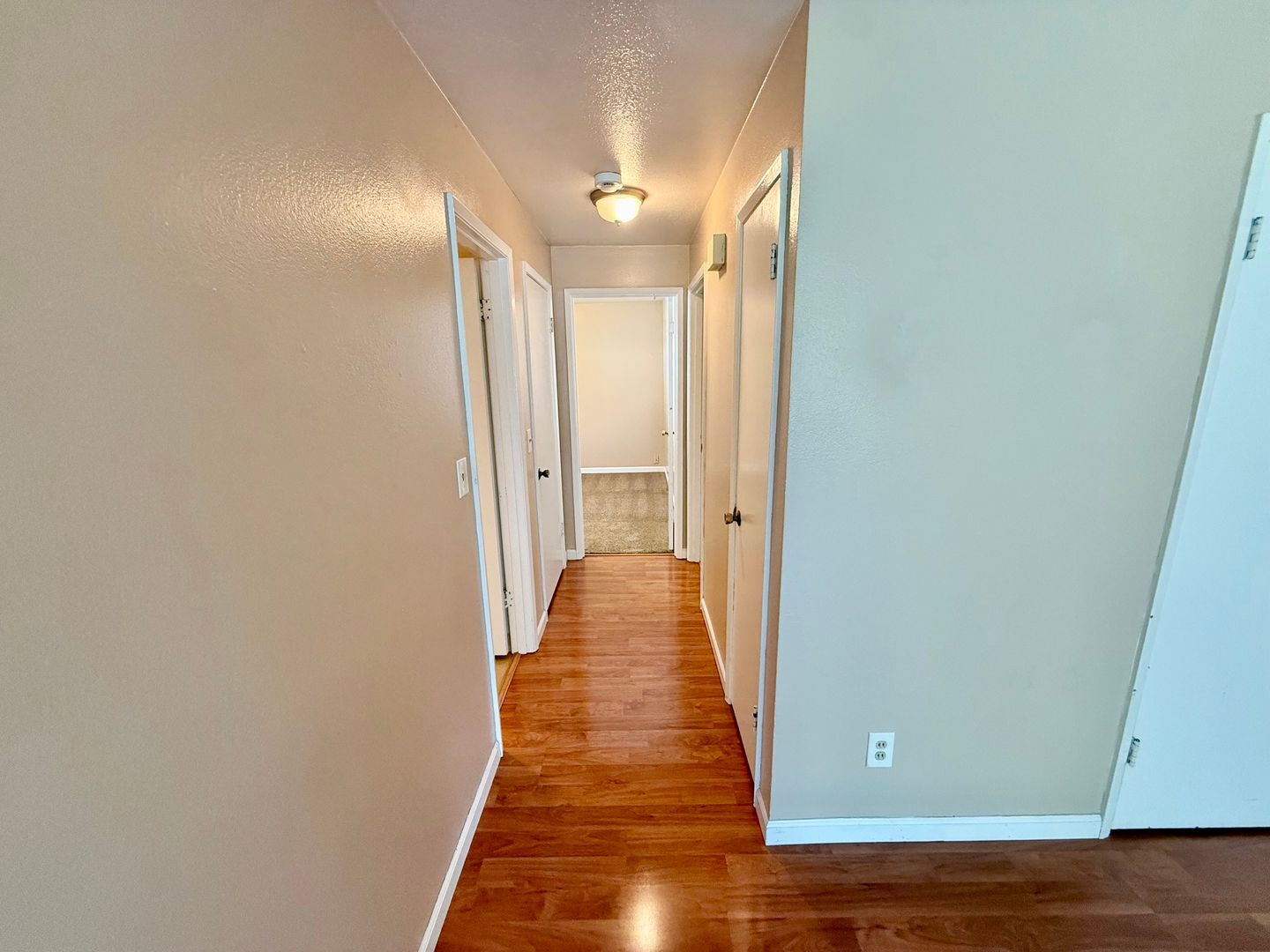 9542 8th Ave NW - Seattle - Washington - 2 bed, 1 bath rental property