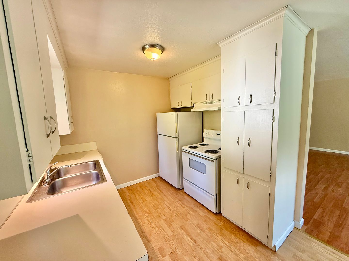 9542 8th Ave NW - Seattle - Washington - 2 bed, 1 bath rental property