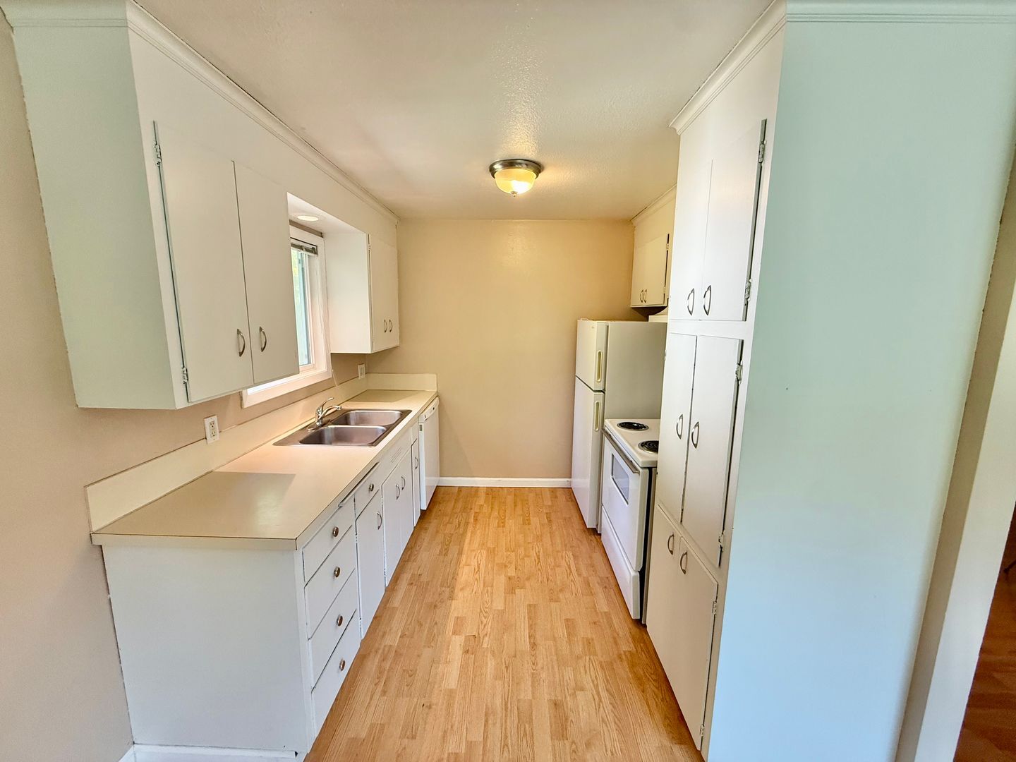 9542 8th Ave NW - Seattle - Washington - 2 bed, 1 bath rental property