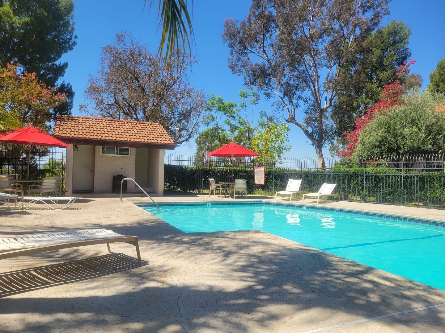 9727 Via Roma - Burbank - California - 2 bed, 2.5 bath rental property