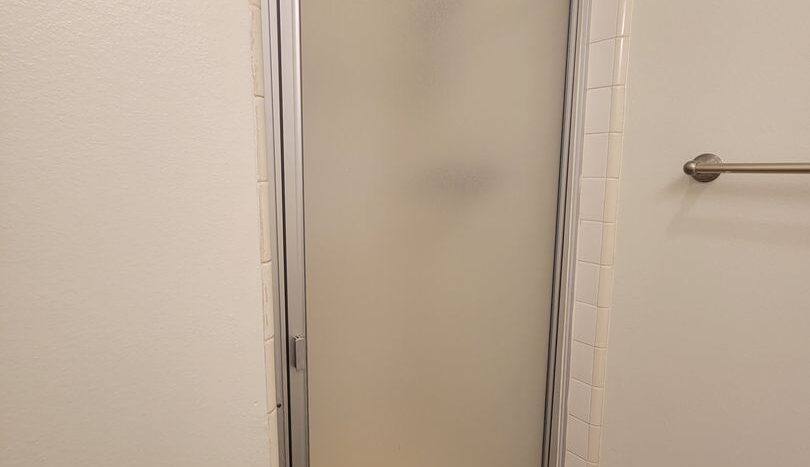 9727 Via Roma - Burbank - California - 2 bed, 2.5 bath rental property