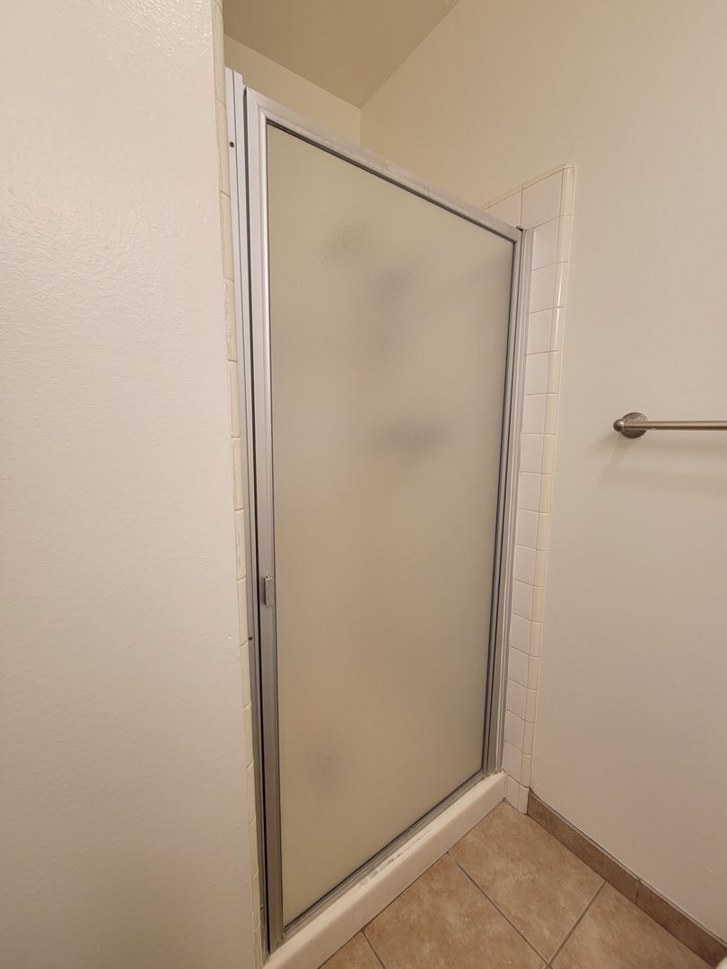 9727 Via Roma - Burbank - California - 2 bed, 2.5 bath rental property