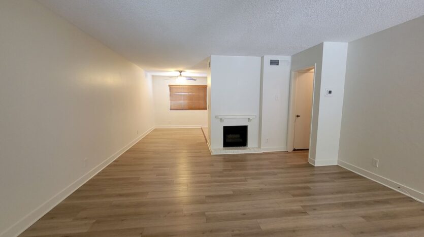 9727 Via Roma - Burbank - California - 2 bed, 2.5 bath rental property
