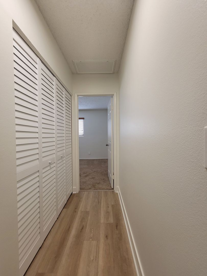 9727 Via Roma - Burbank - California - 2 bed, 2.5 bath rental property