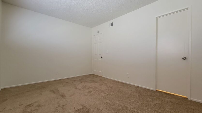 9727 Via Roma - Burbank - California - 2 bed, 2.5 bath rental property