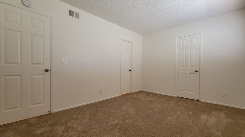 9727 Via Roma - Burbank - California - 2 bed, 2.5 bath rental property