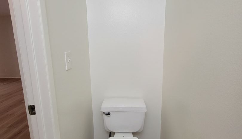 9727 Via Roma - Burbank - California - 2 bed, 2.5 bath rental property