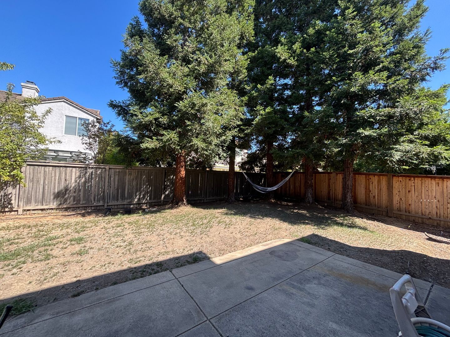 9829 Waterfowl Dr - Elk Grove - California - 5 bed, 3 bath rental property