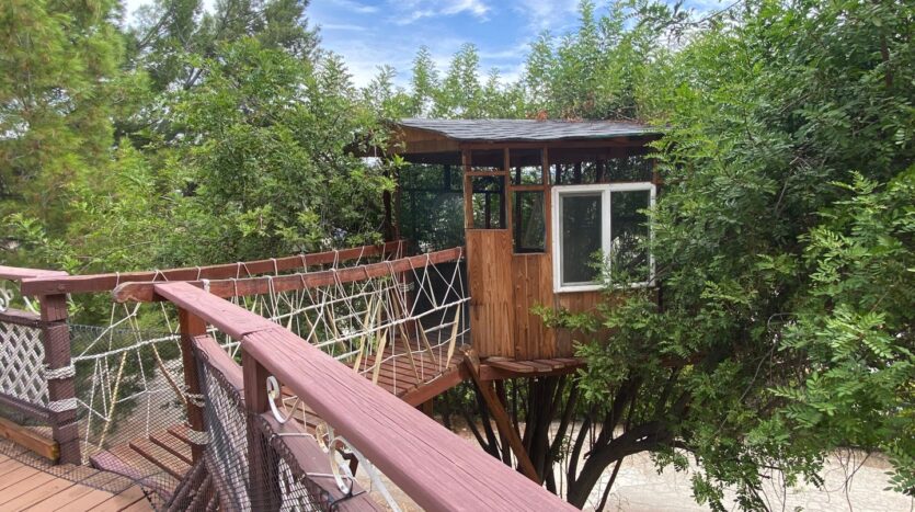 6709 Corie Ln - California - 4 bed, 3.5 bath rental property