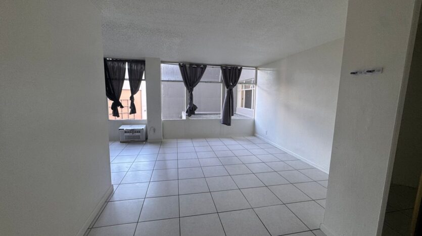 100 E Atlantic #207 - Long Beach - California - 1 bed, 1 bath rental property