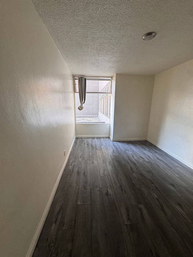 100 E Atlantic #207 - Long Beach - California - 1 bed, 1 bath rental property