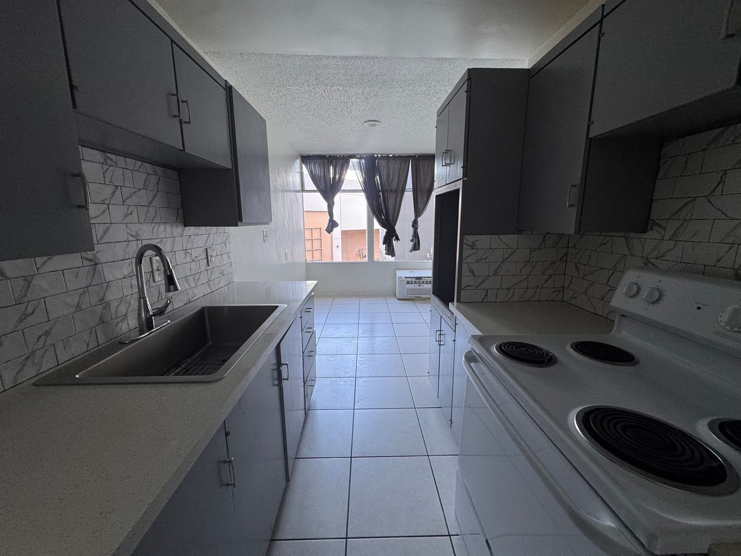 100 E Atlantic #207 - Long Beach - California - 1 bed, 1 bath rental property