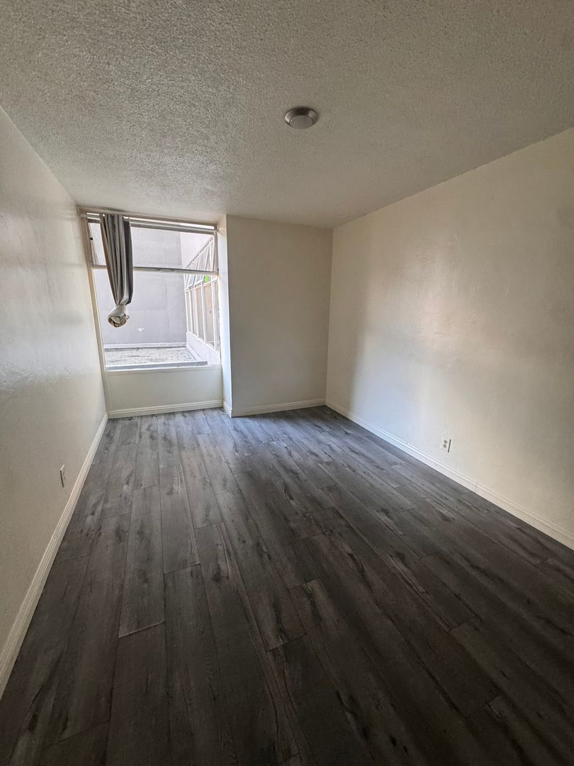 100 E Atlantic #207 - Long Beach - California - 1 bed, 1 bath rental property