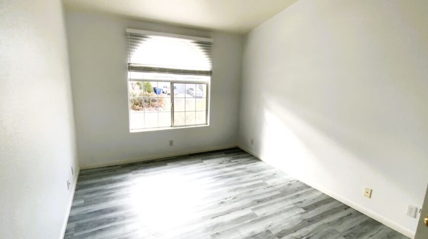 1024 Majesty Ct - Henderson - Nevada - 3 bed, 2 bath rental property