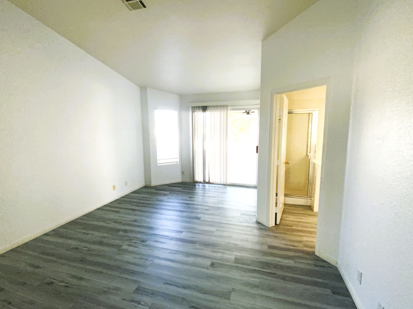 1024 Majesty Ct - Henderson - Nevada - 3 bed, 2 bath rental property
