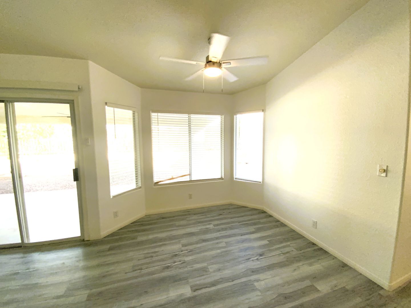 1024 Majesty Ct - Henderson - Nevada - 3 bed, 2 bath rental property